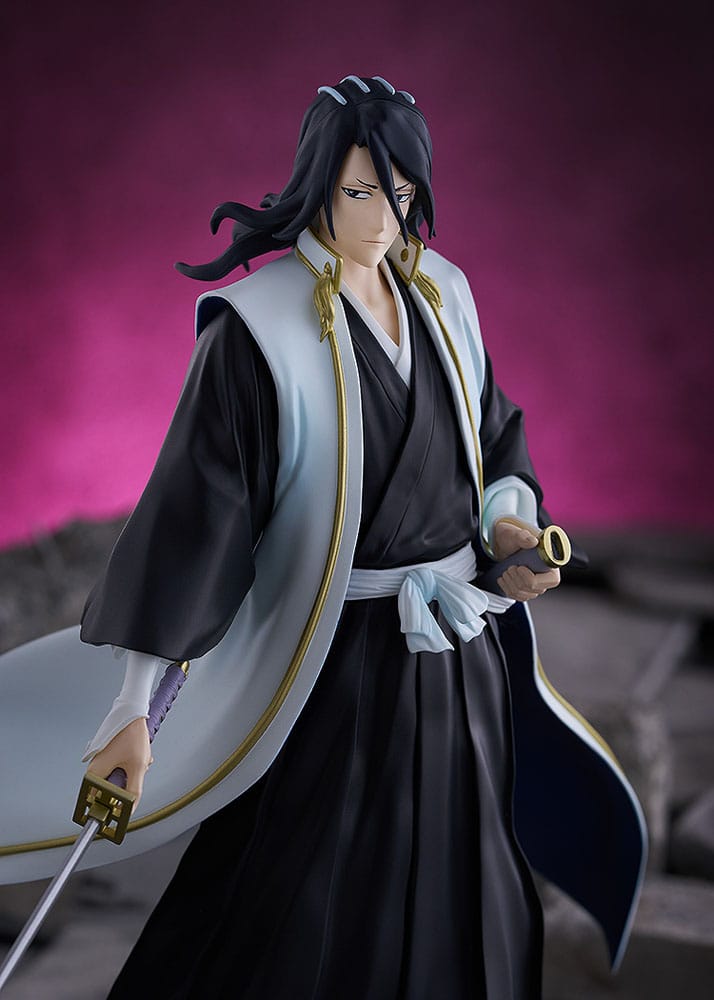Figurine Byakuya Kuchiki Pop Up Parade SP de 20 cm, personnage de Bleach tenant son sabre.