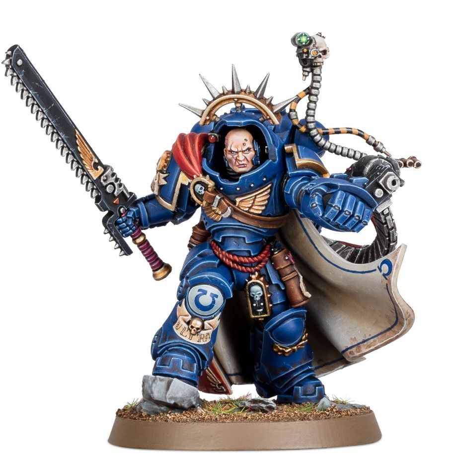Blister Warhammer 40,000 Space Marines – Captain in Gravis Armour avec épée énergétique et armure lourde