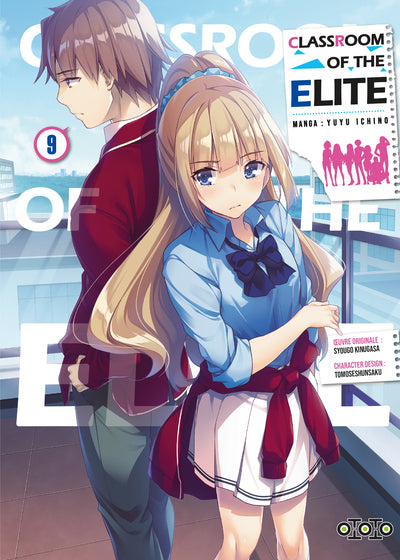 Classroom of the Elite tome 9, avec une jeune fille blonde en jupe blanche et chemisier bleu, se tenant devant un garçon brun sur un balcon ensoleillé.