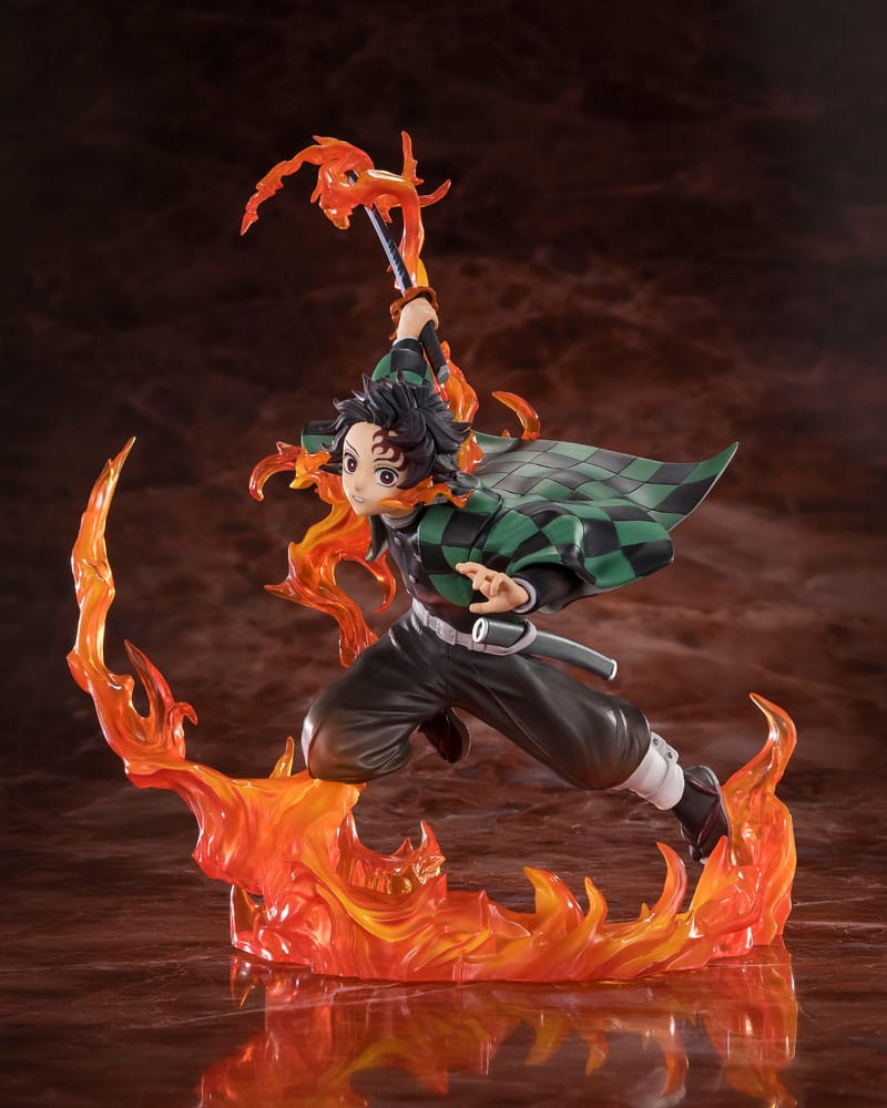 Figurine Tanjiro Kamado Demon Slayer Figuarts ZERO avec effets de flammes et pose d’attaque dynamique