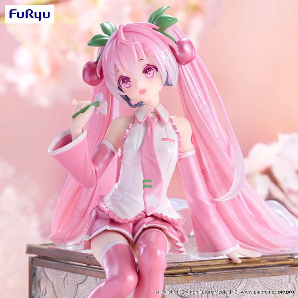 Figurine Sakura Miku 2024 Pearl Color Ver. assise en version Noodle Stopper.