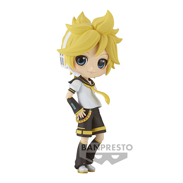 Figurine Q Posket de Kagamine Len en tenue classique de Vocaloid, avec un look dynamique et des détails soignés.