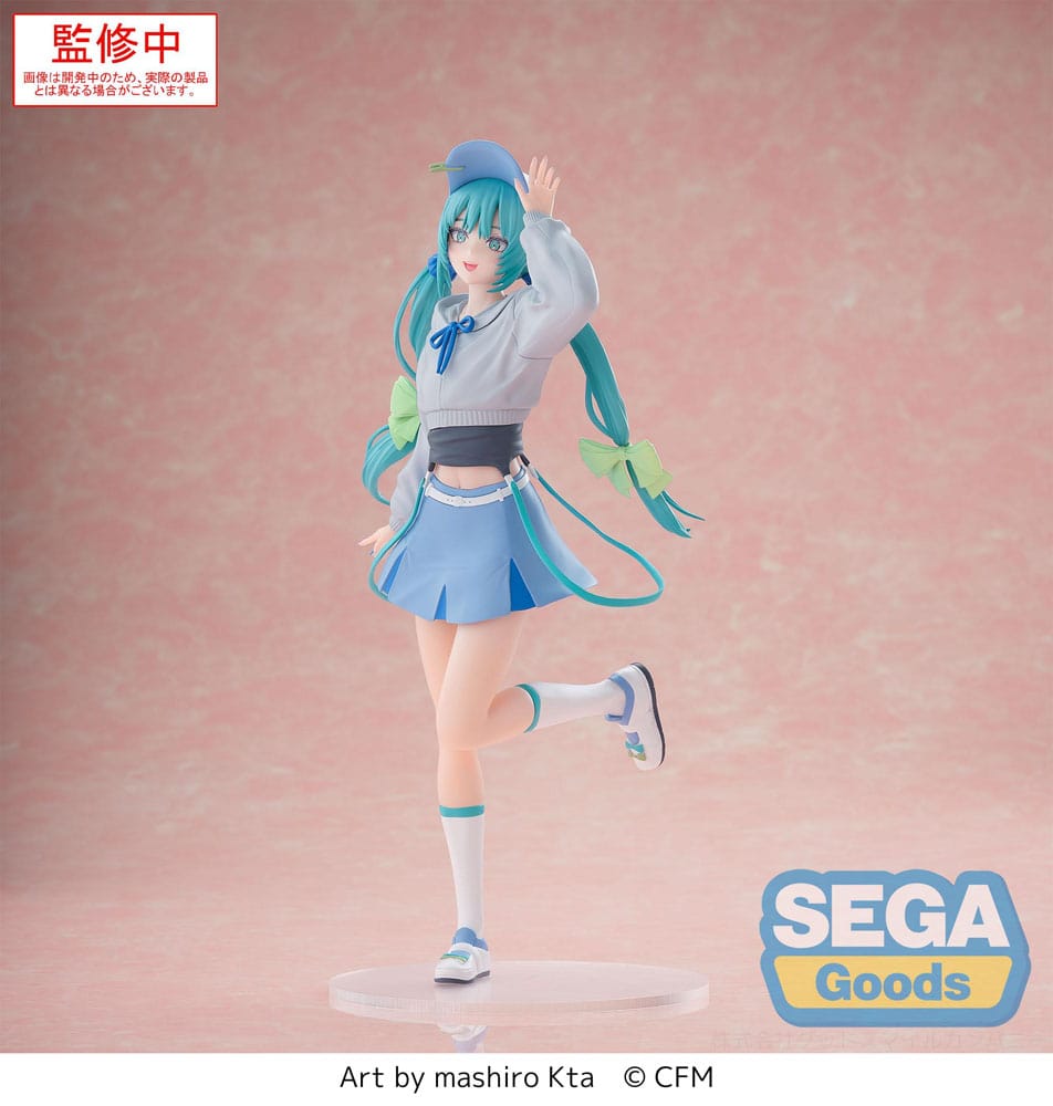 Figurine Hatsune Miku Luminasta Conceptual Series Vol.2 par SEGA, posant en tenue bleue avec longues couettes turquoise.
