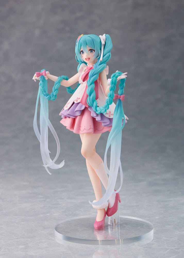 Figurine Hatsune Miku Wonderland Rapunzel Ver. 17 cm – édition féérique Vocaloid