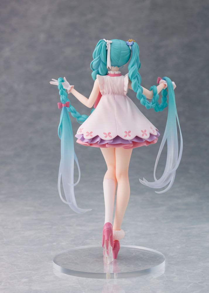 Figurine Hatsune Miku Wonderland Rapunzel Ver. 17 cm – édition féérique Vocaloid