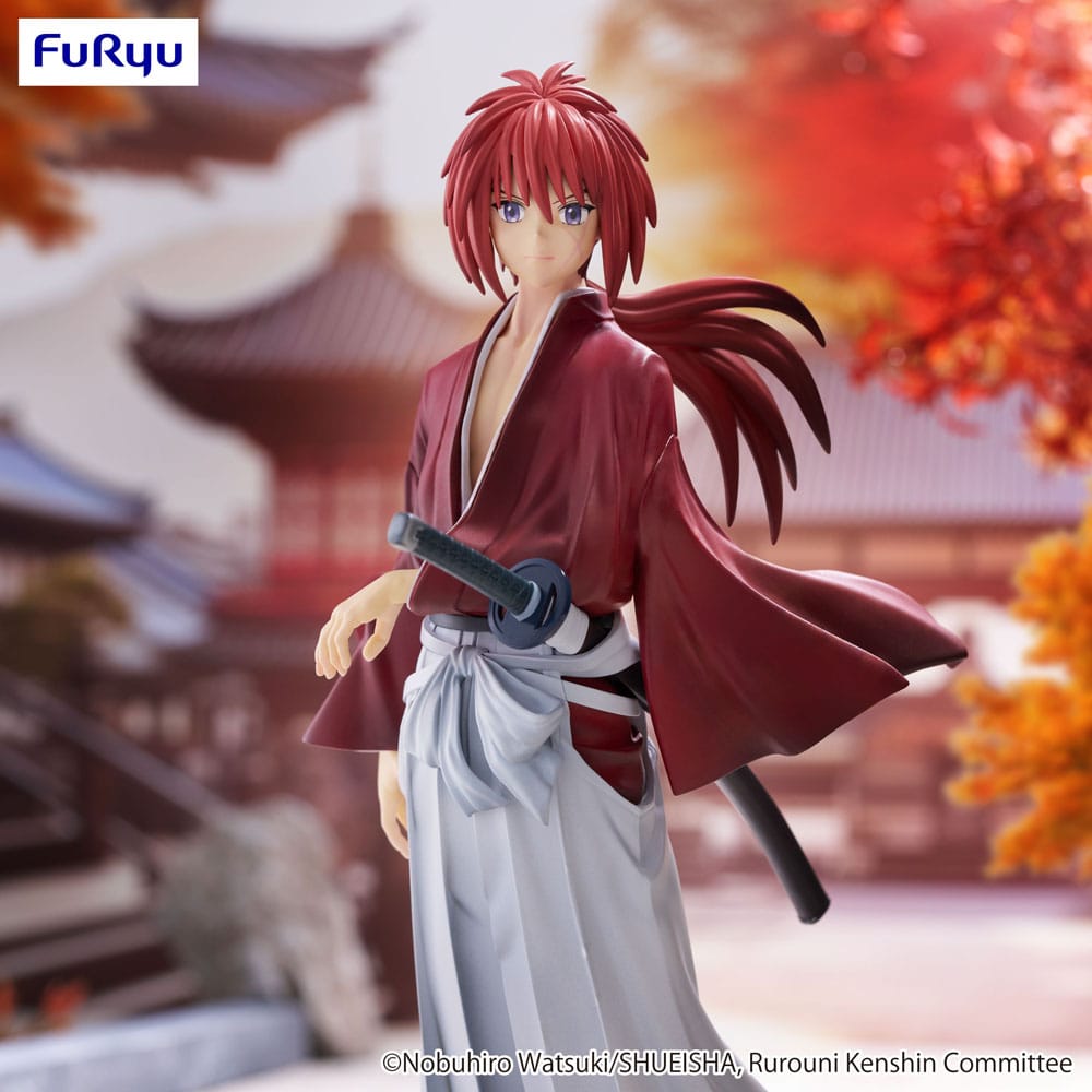 Statuette PVC Kenshin Himura 19 cm de Rurouni Kenshin par FuRyu, figurine en kimono rouge avec katana.