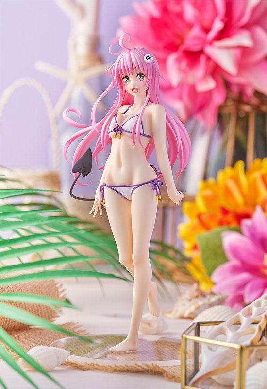 Figurine Pop Up Parade de Lala Satalin Deviluke (To Love-Ru Darkness), en bikini blanc et violet, avec ses cheveux roses et sa queue démoniaque emblématique.