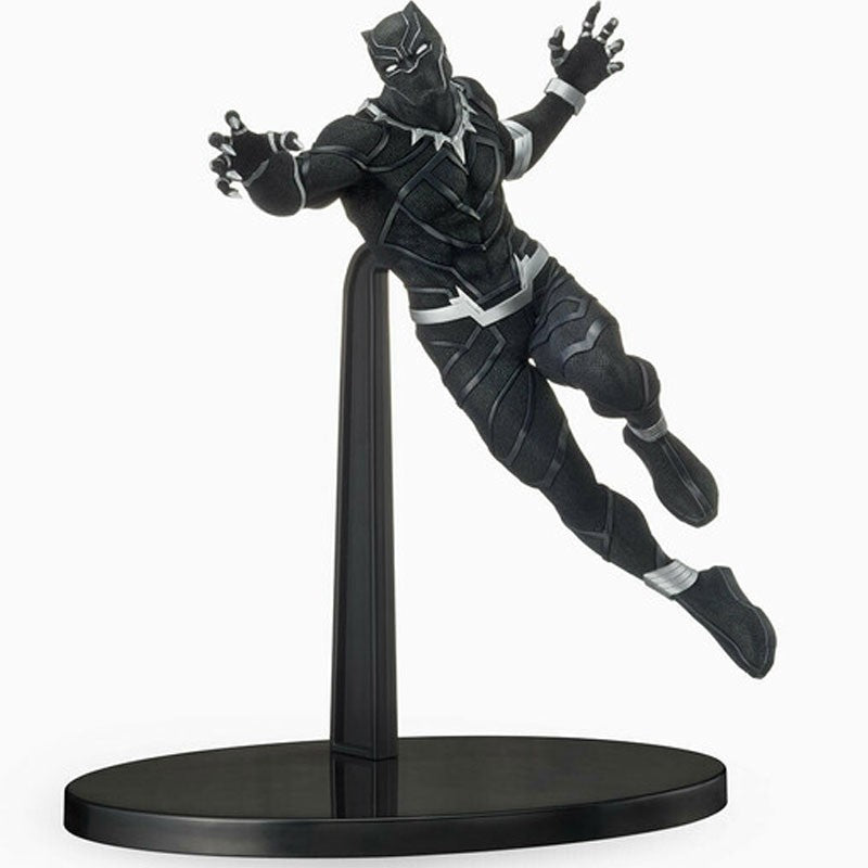 Figurine Black Panther Marvel SPM par SEGA, en pose dynamique sur socle noir.