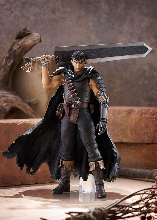 Figurine Guts Black Swordsman 22 cm Berserk Pop Up Parade L avec grande épée et cape noire