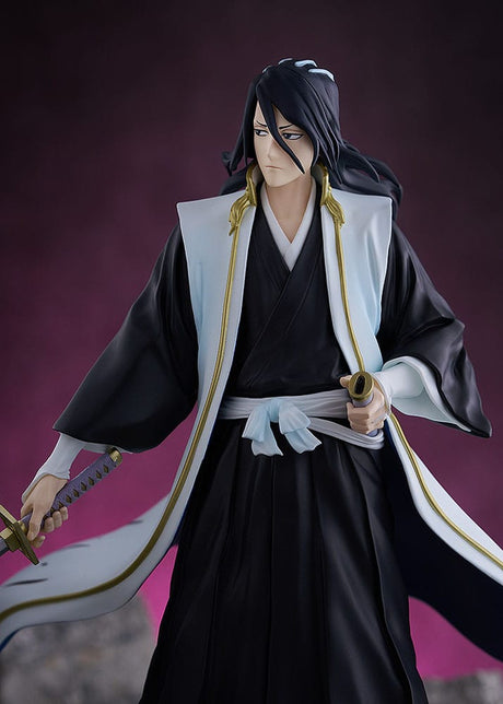 Figurine Byakuya Kuchiki Pop Up Parade SP de 20 cm, personnage de Bleach tenant son sabre.