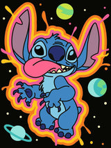 Boîte CreArt Ravensburger Disney Stitch Lost in Space, peinture par numéros 18 x 24 cm avec Stitch sur fond spatial noir et effets néon colorés.