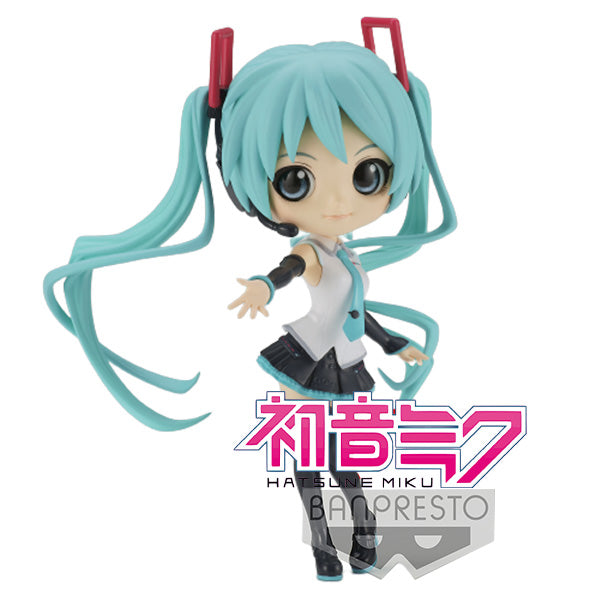 Hatsune Miku Q Posket V4X Style Ver A