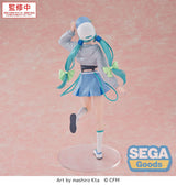 Figurine Hatsune Miku Luminasta Conceptual Series Vol.2 par SEGA, posant en tenue bleue avec longues couettes turquoise.