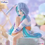 Figurine Hatsune Miku Noodle Stopper Rabbit Ear Hood Pajama Blue Ver. assise avec capuche lapin, couleurs pastel.