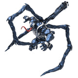Boîte Marvel Rivals Blokees Champion Class Venom avec visuel du symbiote noir et blanc et tentacules, sur fond jaune et bleu.
