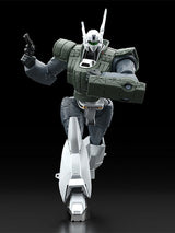 Plastic Model Kit MODEROID Patlabor 2 The Movie AV-98 Ingram Reactive Armor 1/60 de 13 cm, mecha blanc avec armure réactive verte, bouclier et arme.