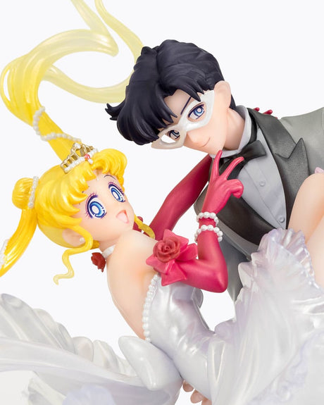 Figurine Sailor Moon Usagi et Tuxedo Mask Figuarts ZERO Chouette Moonlight Glow Edition 24 cm
