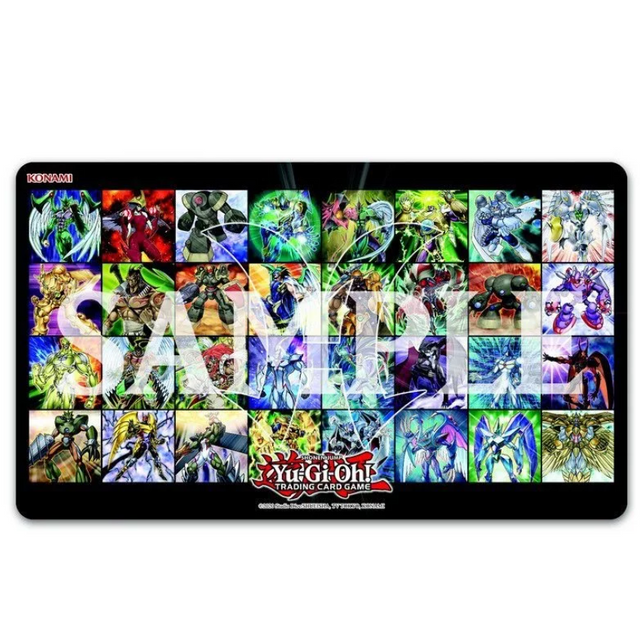 Tapis de jeu Yu-Gi-Oh! représentant une mosaïque de cartes HÉROS Élémentaires.