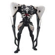 Figurine Evangelion Ichiban Kuji Lot B Ange, créature noire et blanche avec longues griffes, épaules massives et détails osseux.
