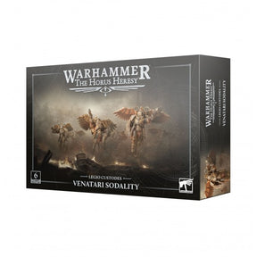 Boîte Warhammer The Horus Heresy Legio Custodes Sodalité de Venatari avec 6 figurines ailées dans un décor de bataille.