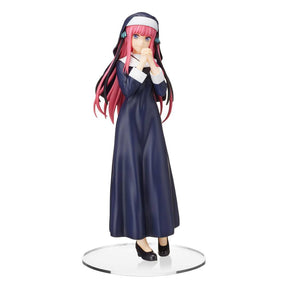 Figurine SPM Nino Nakano Sister Ver., habillée d'une robe de nonne bleu nuit, inspirée de The Quintessential Quintuplets.